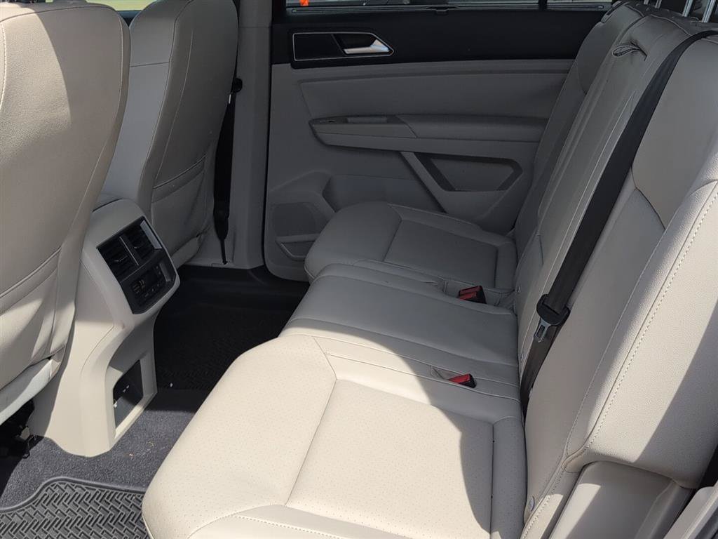 Used 2019 Volkswagen Atlas SEL AWD/4WD image 6