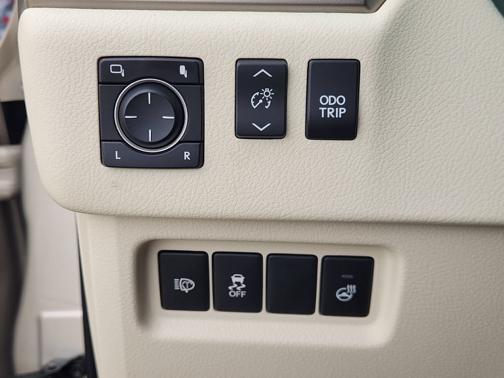 Used 2016 Lexus GX 460 Luxury AWD/4WD image 22