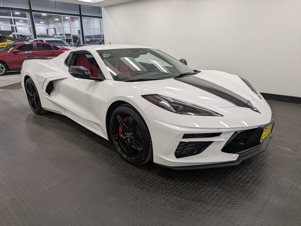 Used 2024 Chevrolet Corvette Stingray Convertible w/ Z51 Performance Package RWD image 3