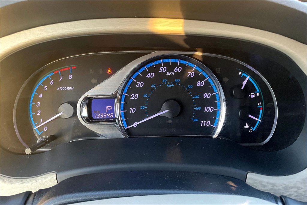 Used 2013 Toyota Sienna XLE FWD image 19