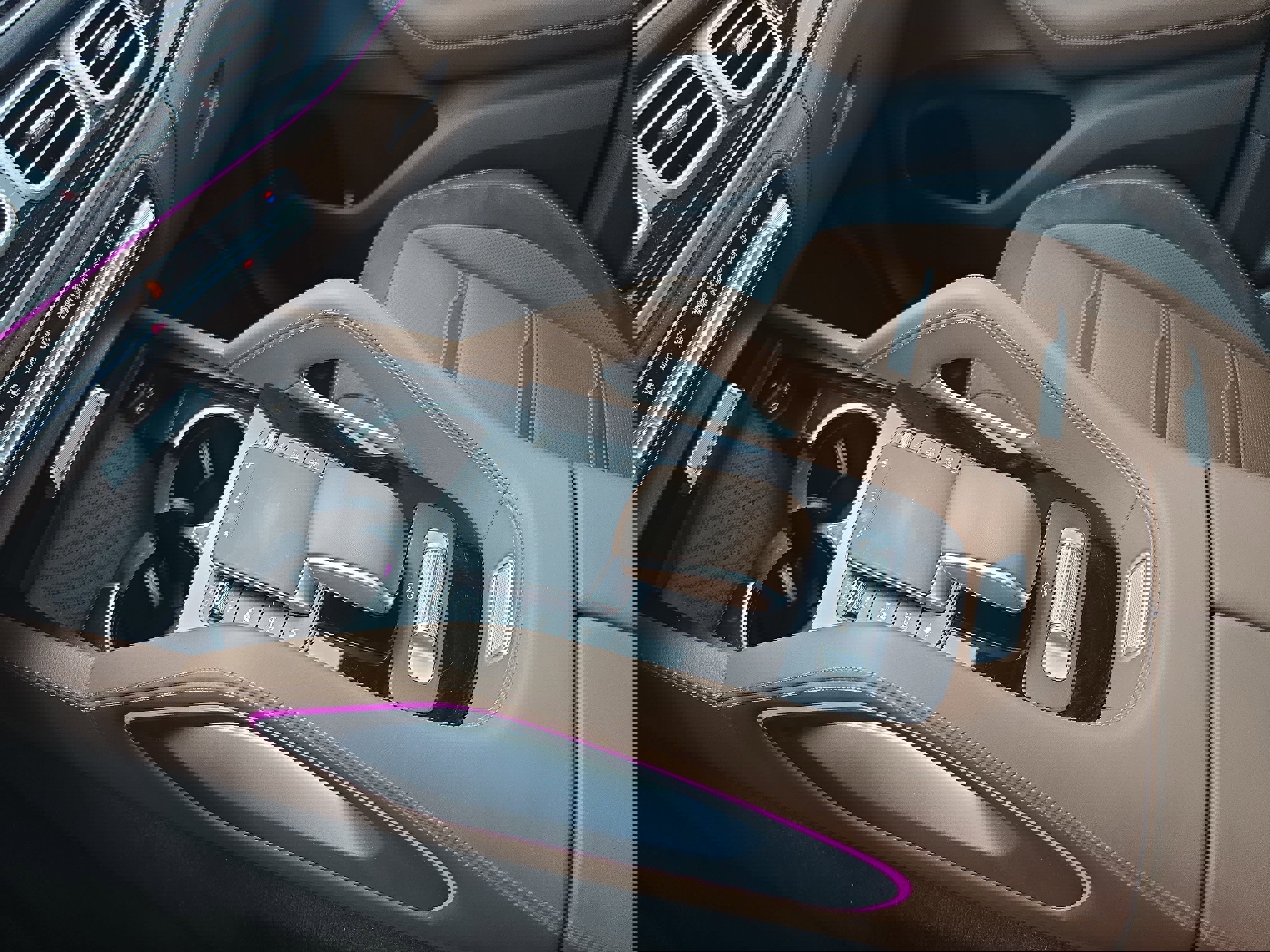 Used 2024 Mercedes-Benz GLE 53 AMG 4MATIC Coupe image 25