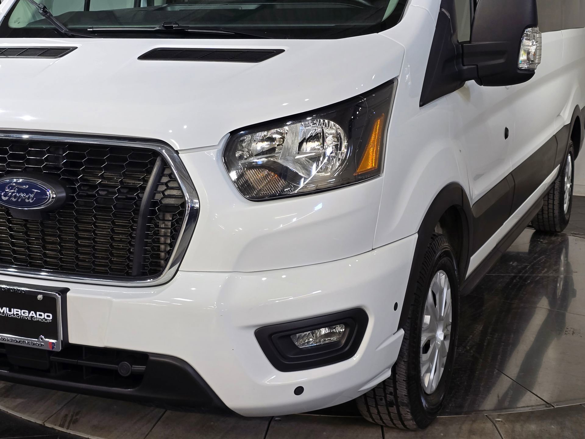 Used 2023 Ford Transit 350 XLT image 10