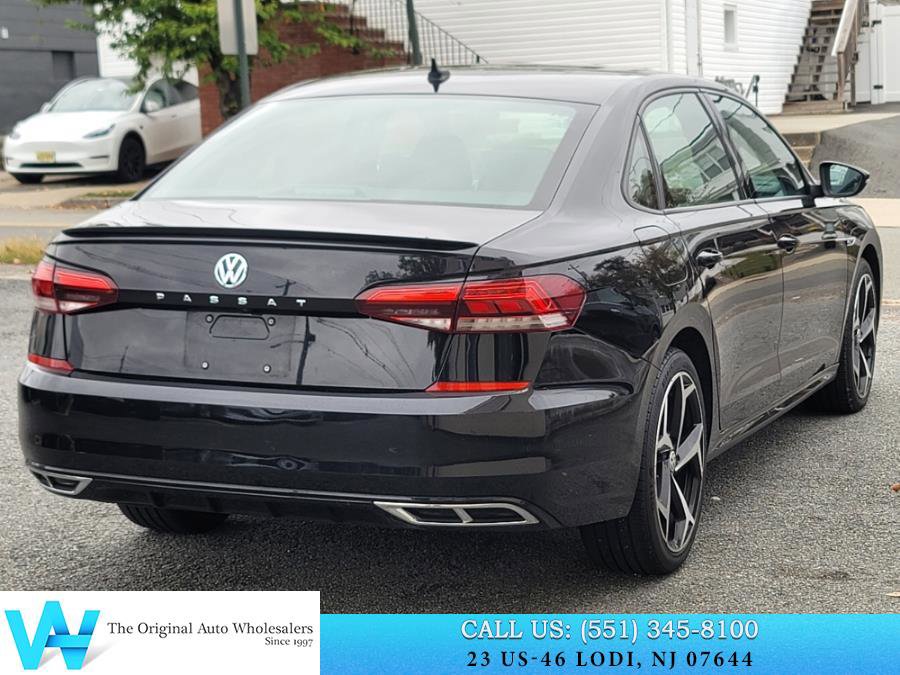 Used 2021 Volkswagen Passat 2.0T R-Line image 6
