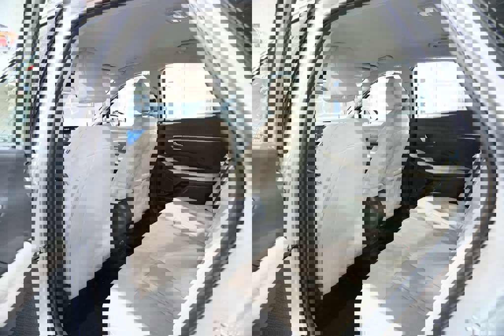 Used 2025 Hyundai Sonata SEL image 19