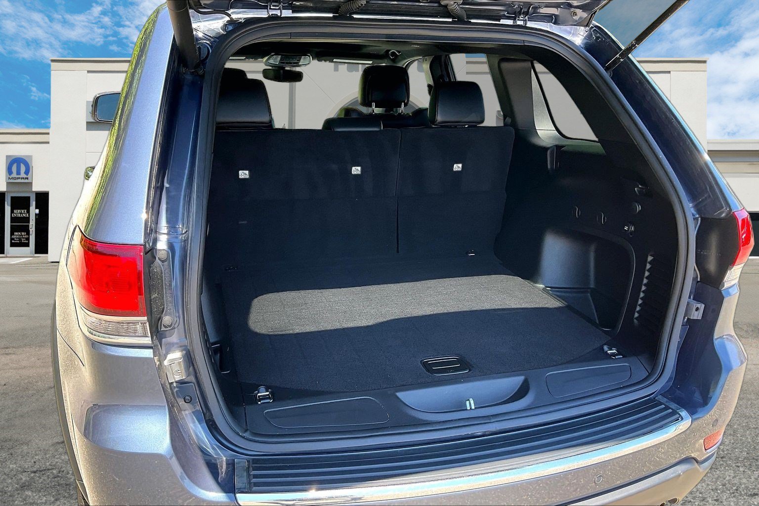 Certified 2021 Jeep Grand Cherokee Limited AWD/4WD image 32