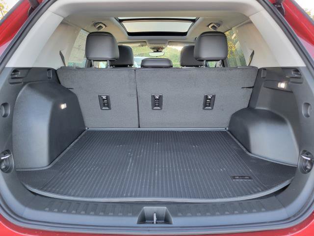New 2027 GMC Terrain Denali w/ LPO, Floor Liner Package AWD/4WD image 9