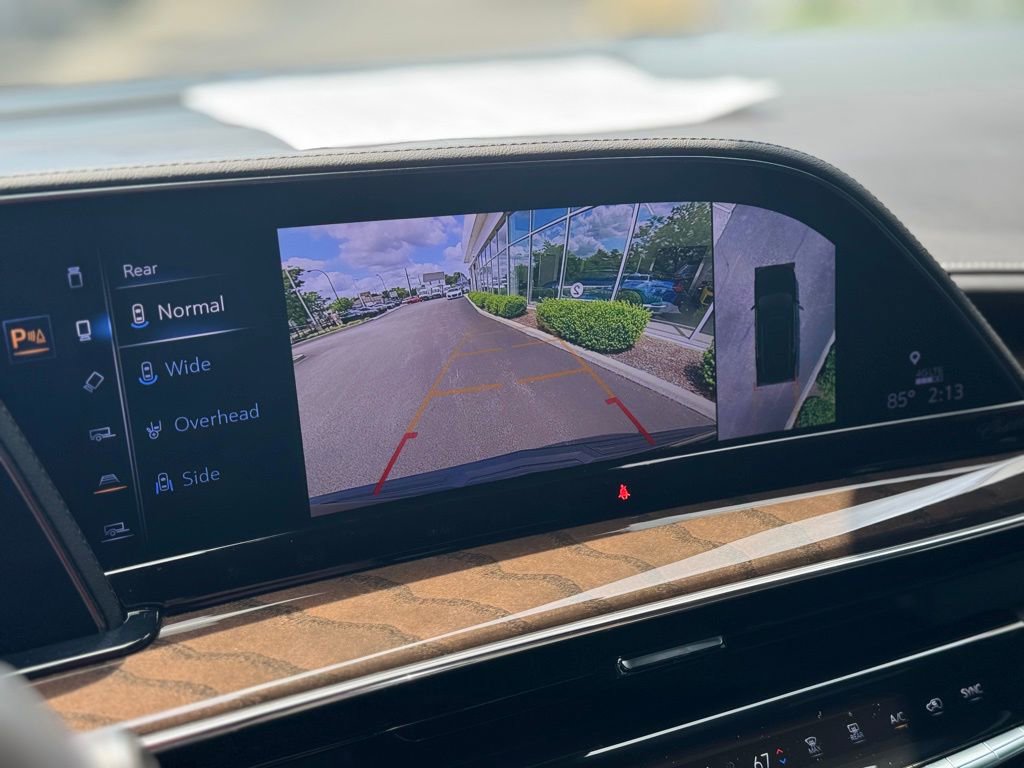 Used 2024 Cadillac Escalade ESV Sport Platinum w/ LPO, ONYX Package image 58