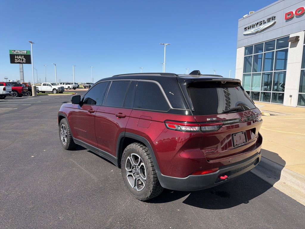 Used 2022 Jeep Grand Cherokee Trailhawk w/ ADV Protech Group II AWD/4WD image 3