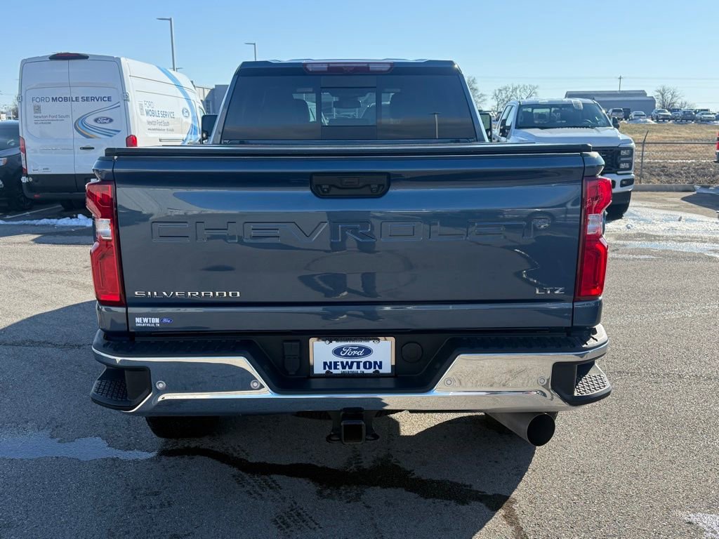 Used 2024 Chevrolet Silverado 2500 LTZ w/ LTZ Plus Package image 35