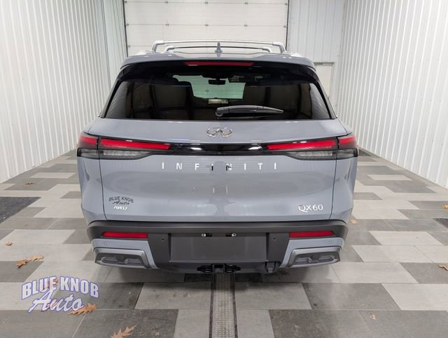 Used 2025 INFINITI QX60 Sensory w/ Vision Package image 3