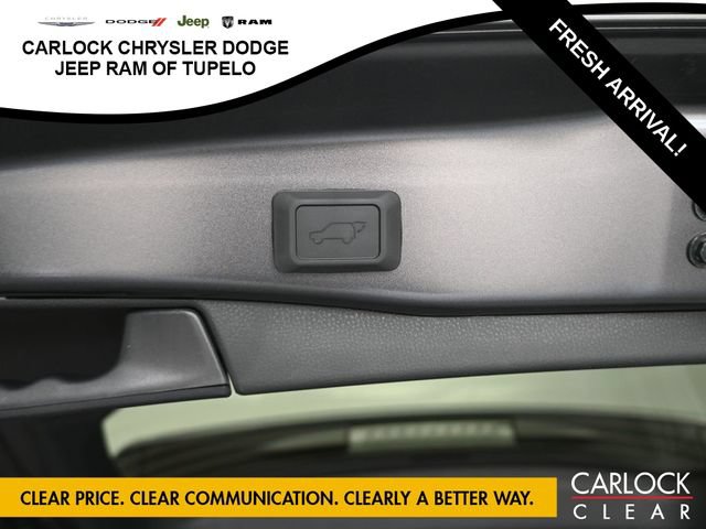 Used 2025 Toyota RAV4 XLE Premium w/ Weather Package AWD/4WD image 29