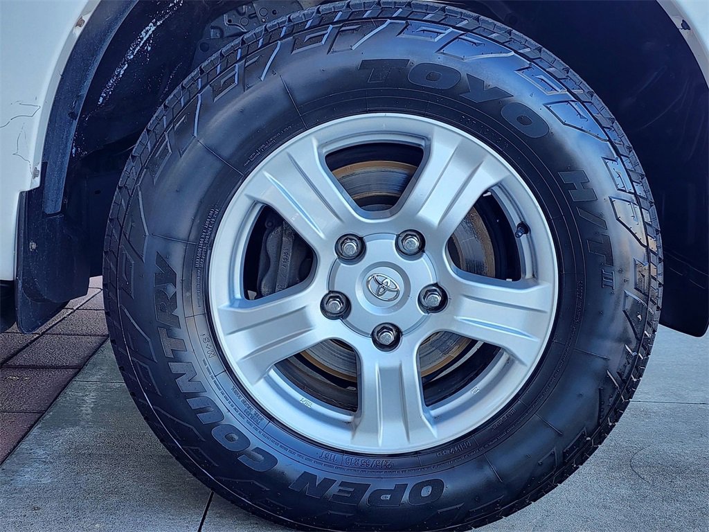 Used 2016 Toyota Sequoia SR5 image 4