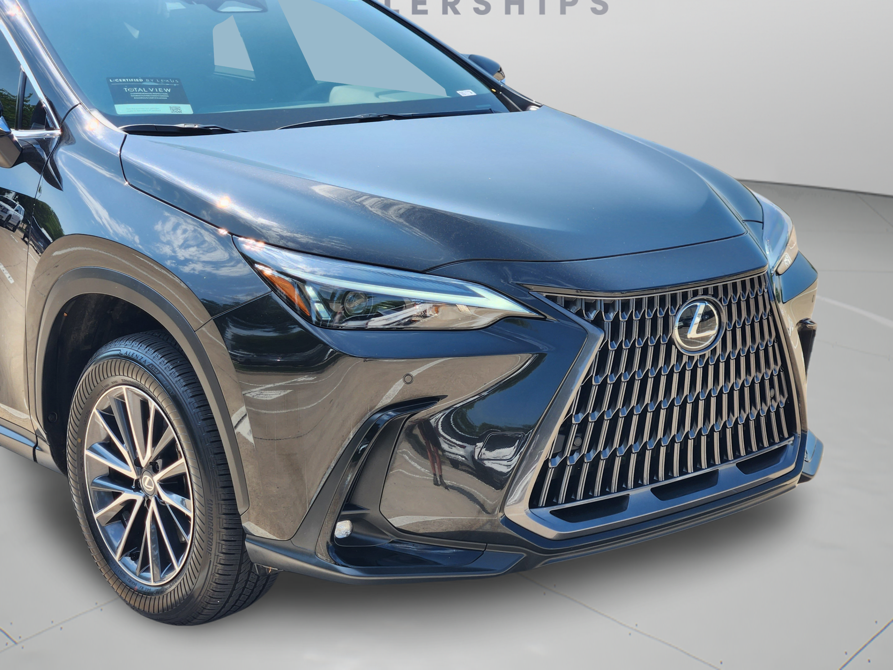 Certified 2026 Lexus NX 350 AWD w/ Cold Area Package image 31