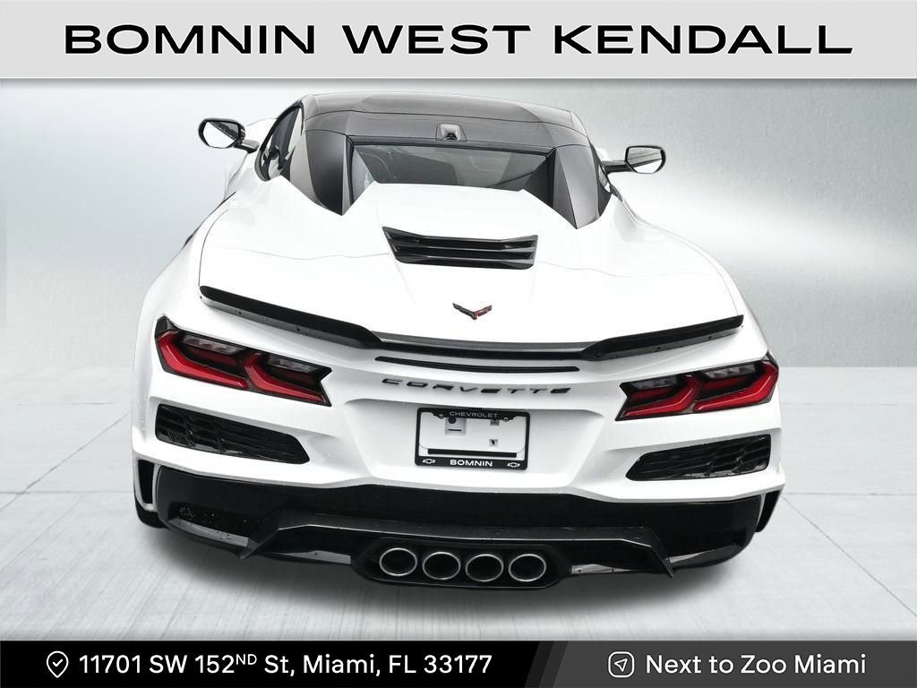 Used 2026 Chevrolet Corvette Z06 image 15