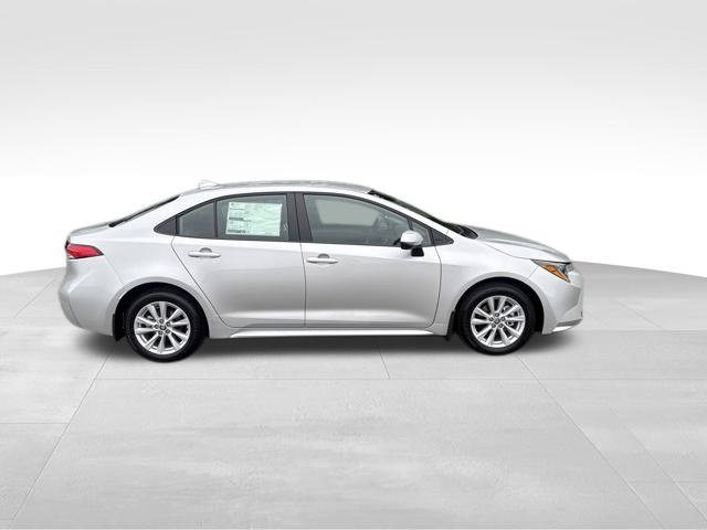 New 2026 Toyota Corolla LE FWD image 7