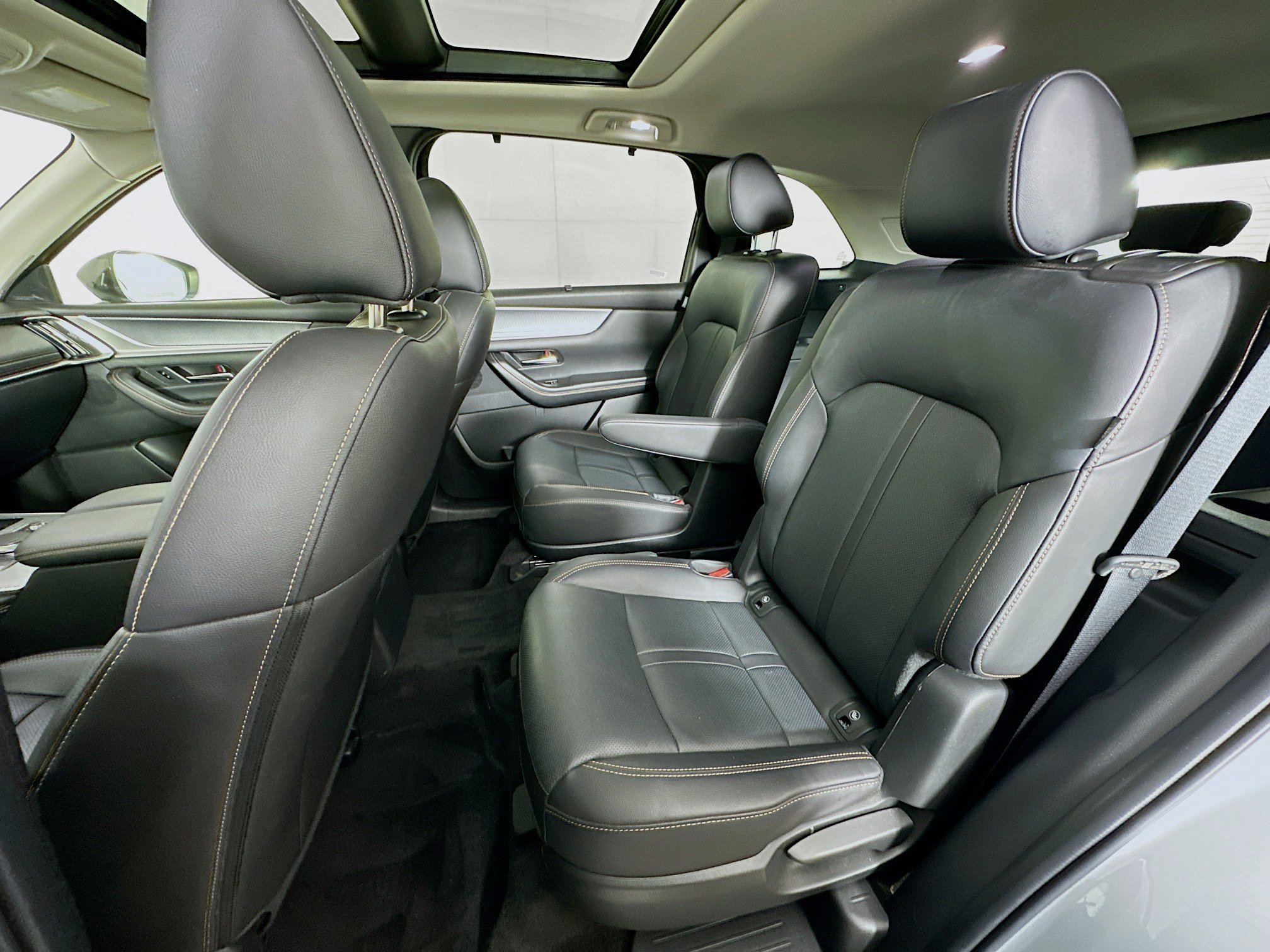 Used 2025 MAZDA CX-90 3.3 Turbo w/ Premium Sport Pkg image 29