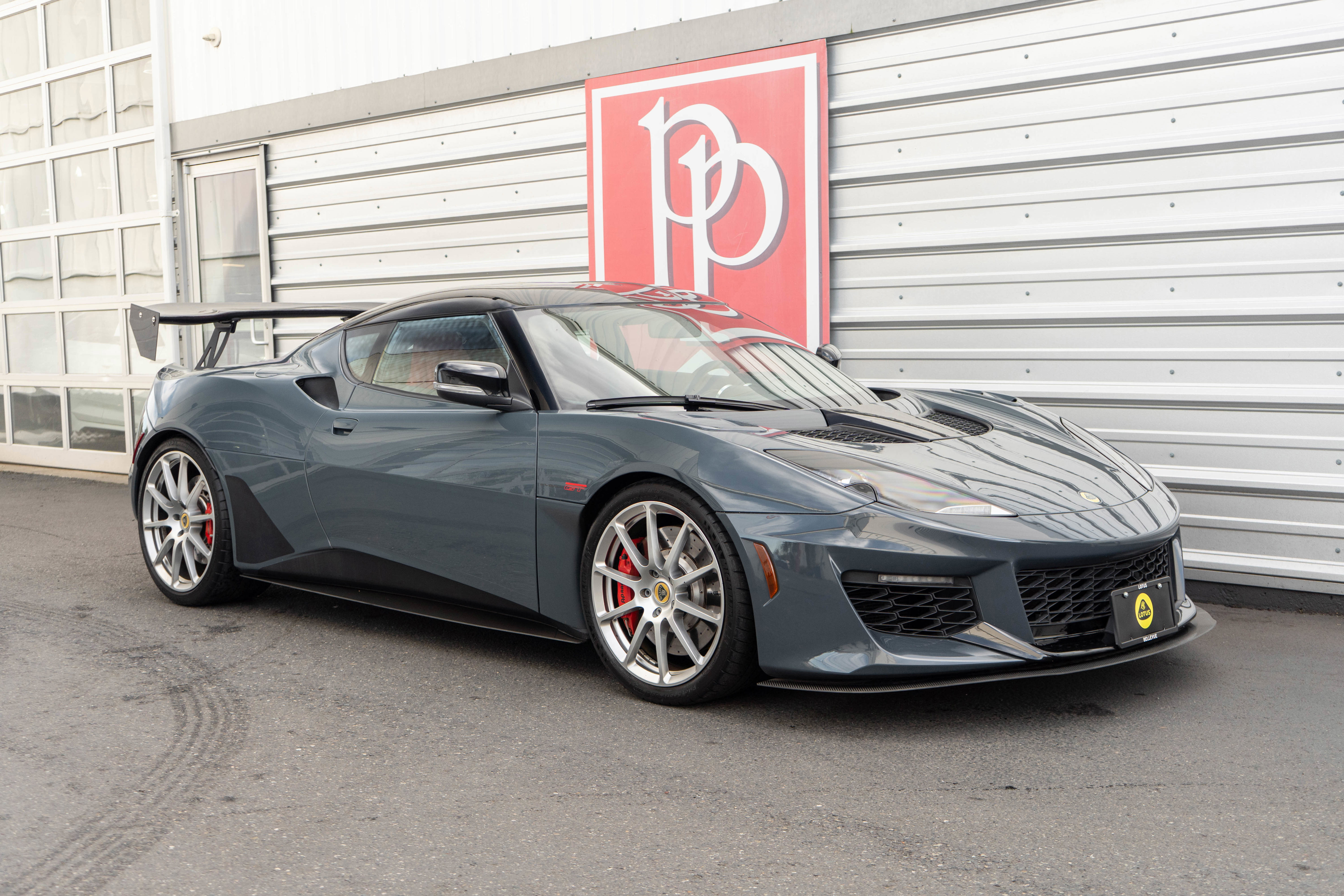 Used 2020 Lotus Evora image 39