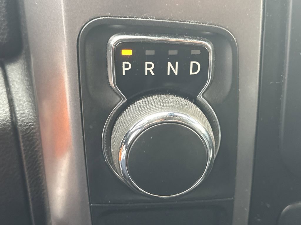 Used 2021 RAM 1500 Classic SLT image 30