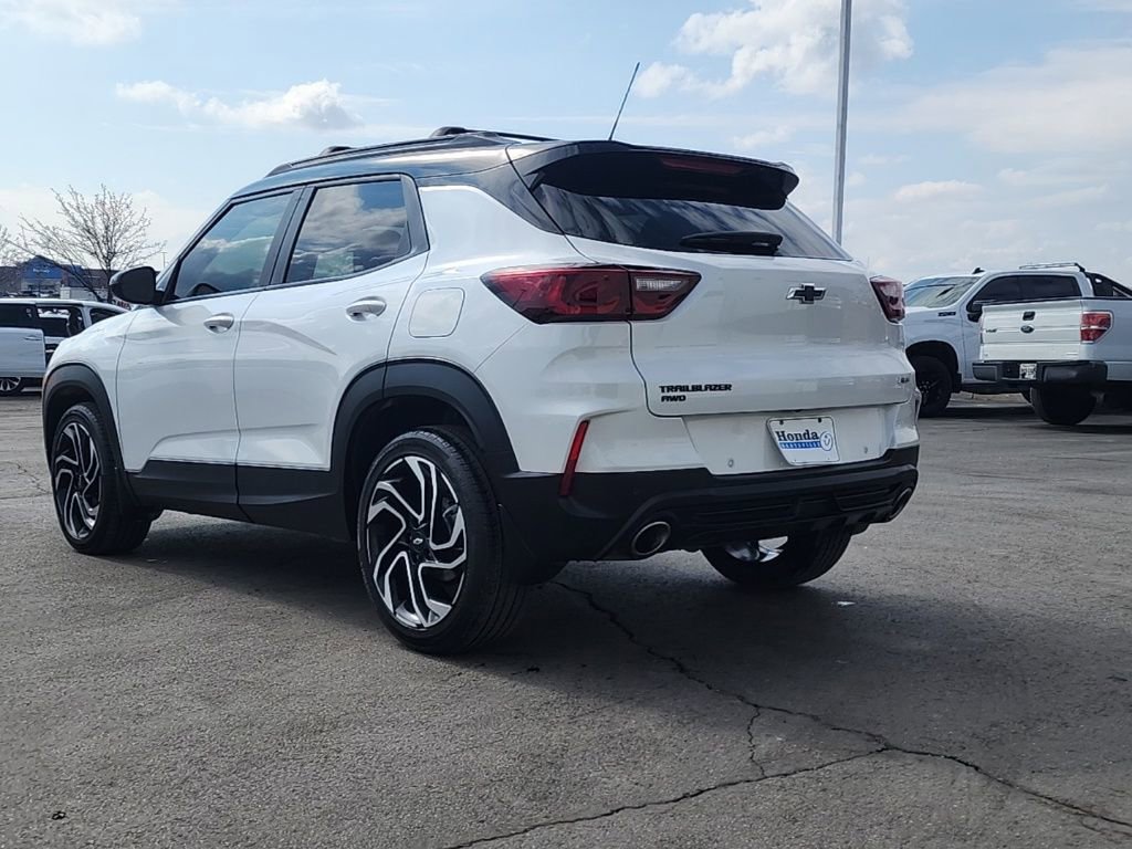 Used 2025 Chevrolet TrailBlazer RS w/ Convenience Package image 5