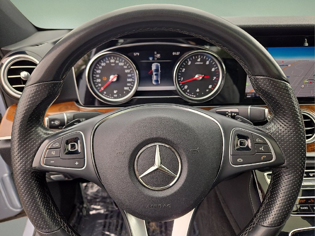 Used 2017 Mercedes-Benz E 300 4MATIC image 20