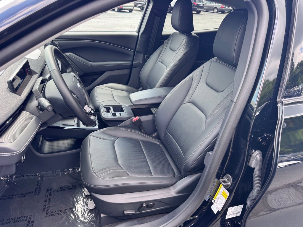 Used 2025 Ford Mustang Mach-E Premium RWD image 19
