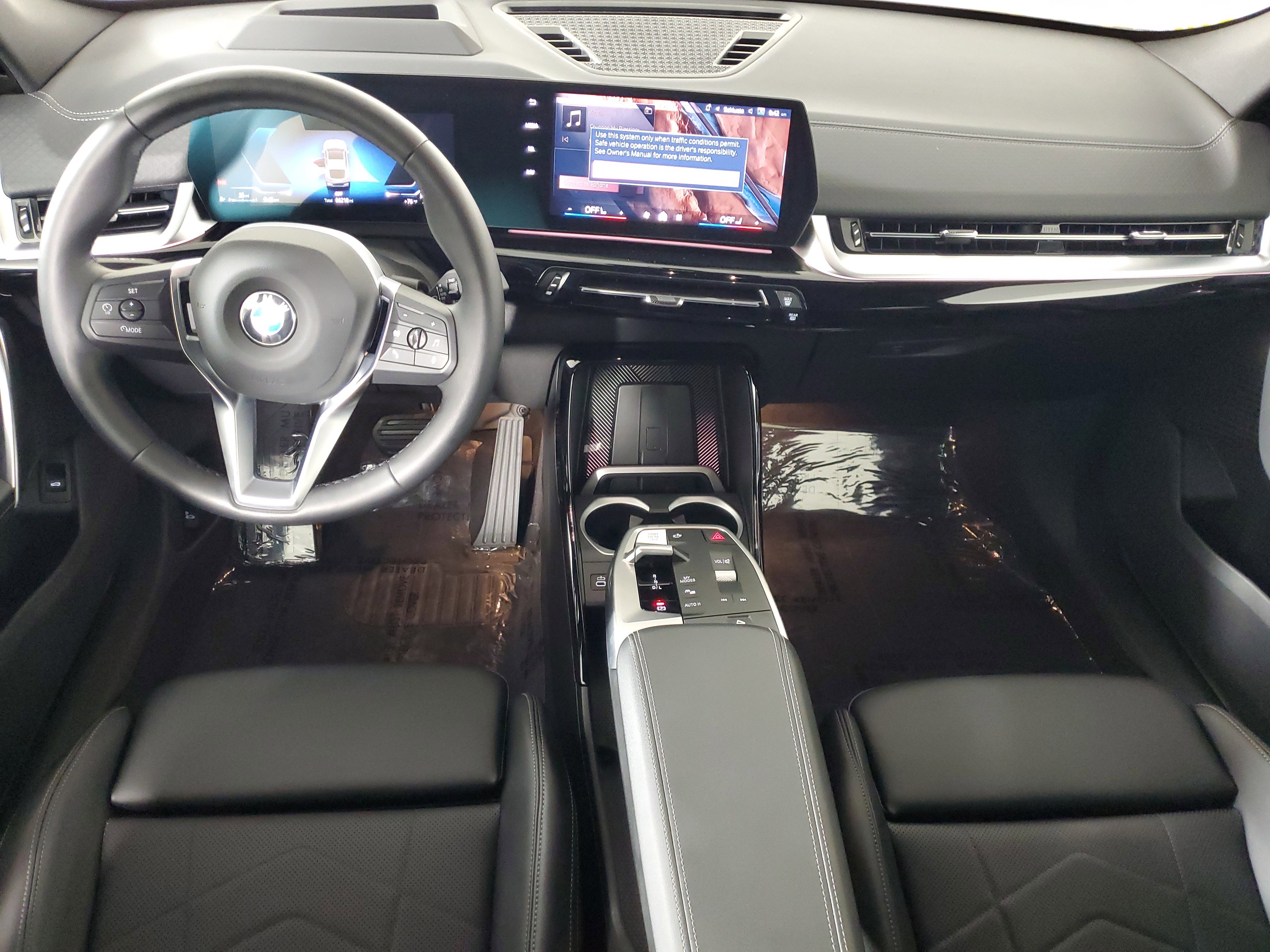 Certified 2025 BMW X2 xDrive28i w/ Premium Package image 11