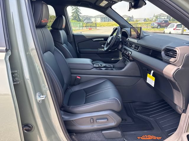 Used 2026 Honda Pilot TrailSport image 10