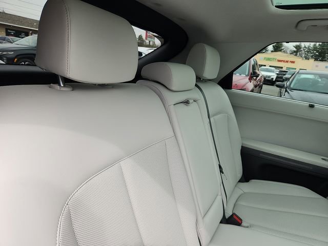 Certified 2023 Hyundai Ioniq 5 Limited w/ Cargo Package image 29