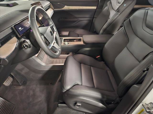 Used 2025 Volvo EX90 Plus AWD/4WD image 17