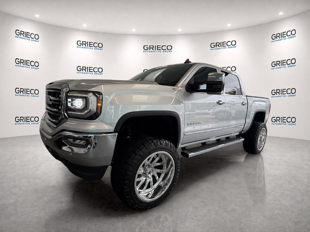 Used 2018 GMC Sierra 1500 SLT AWD/4WD image 3