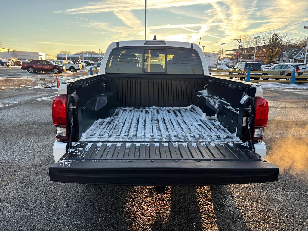 Used 2023 Toyota Tacoma SR w/ SR Convenience Package image 31