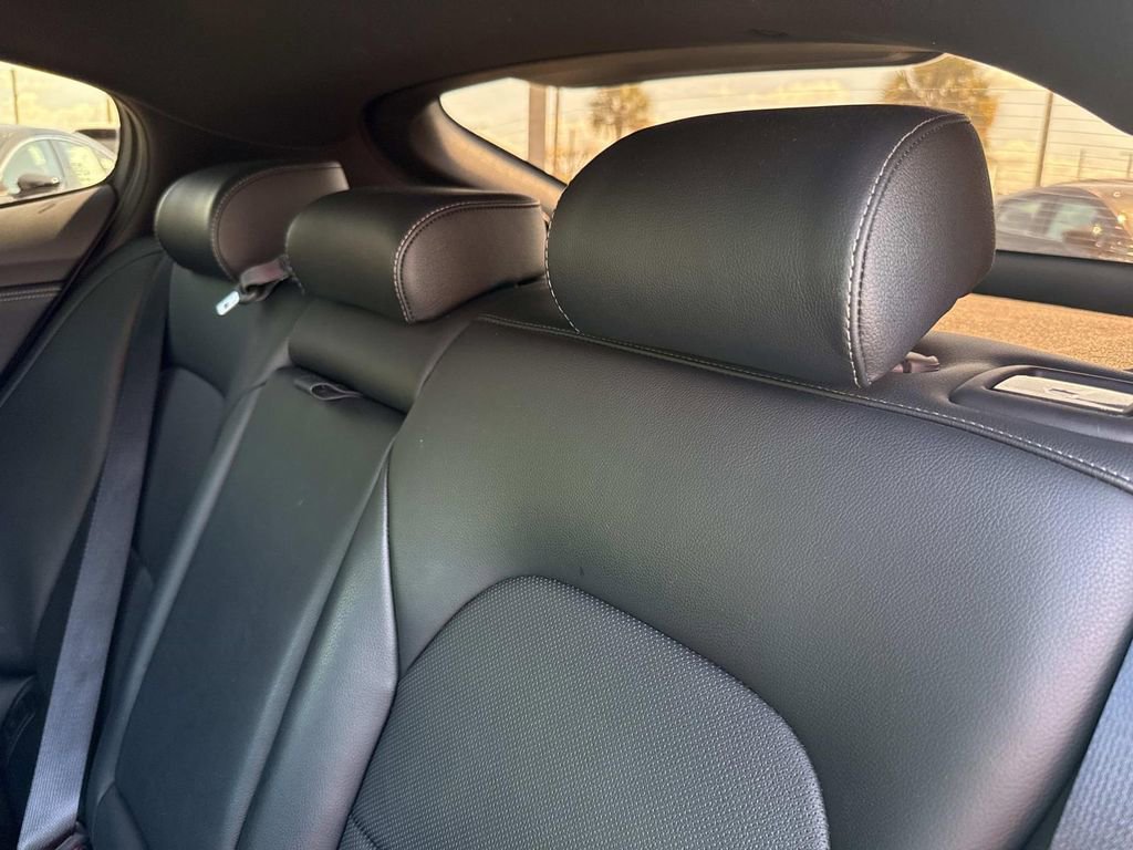 Used 2022 Kia Stinger GT-Line w/ Sun & Sound Package image 15