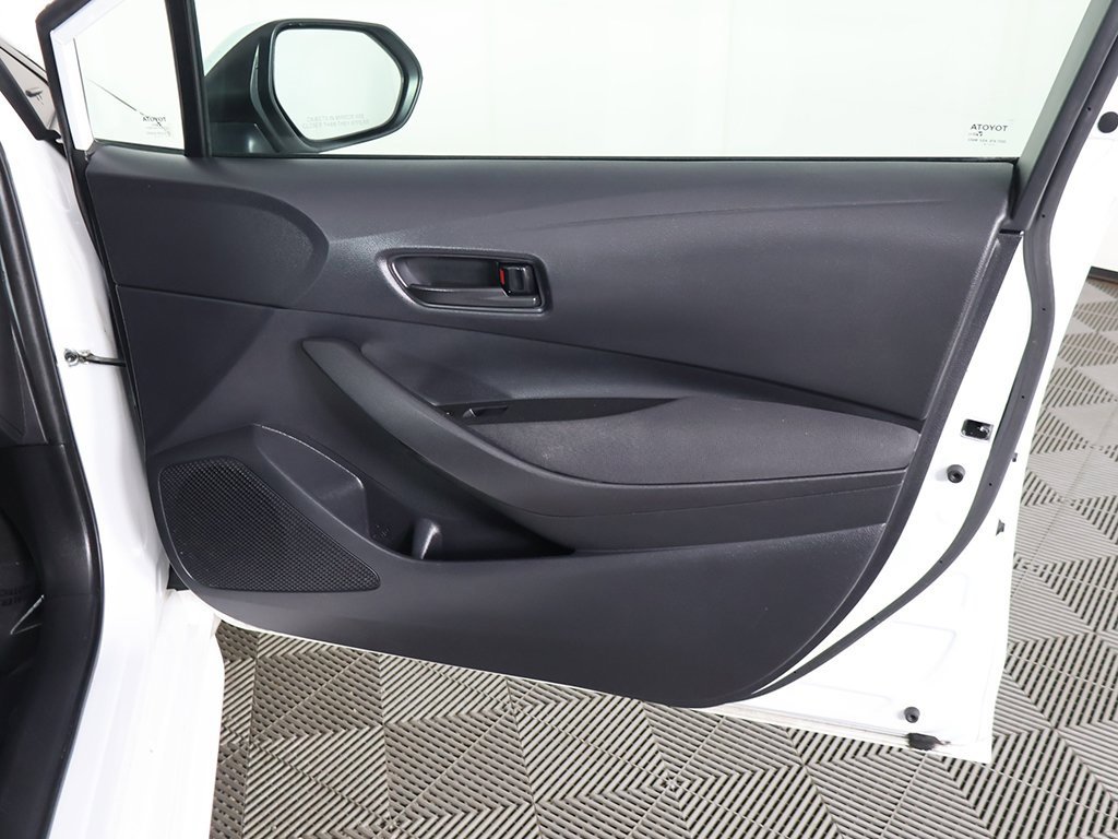 Used 2024 Toyota Corolla LE image 20