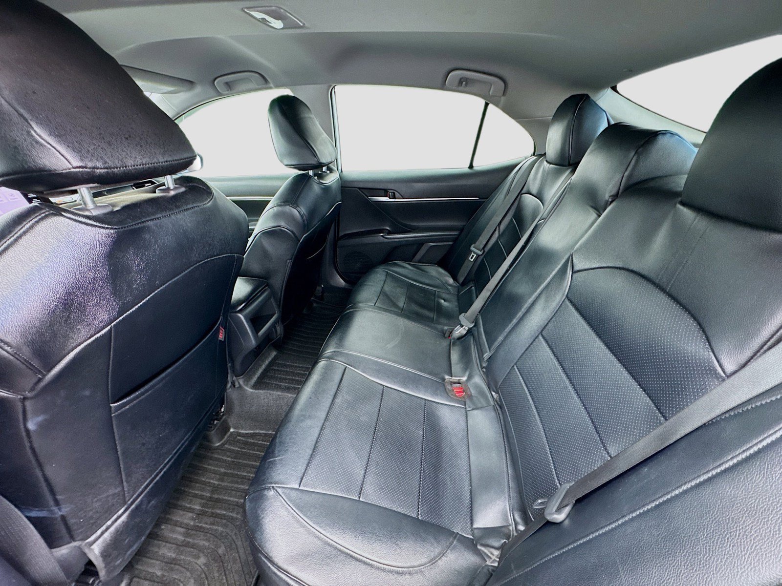 Used 2024 Toyota Camry LE FWD image 15