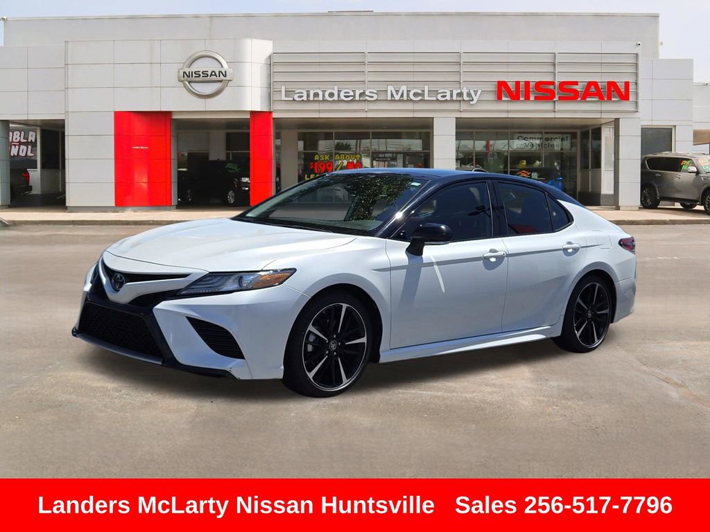 Used 2019 Toyota Camry XSE FWD image 9