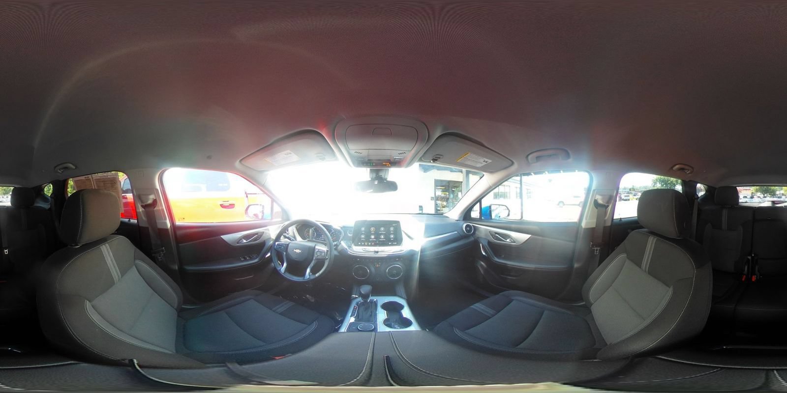 Used 2025 Chevrolet Blazer LT FWD image 37