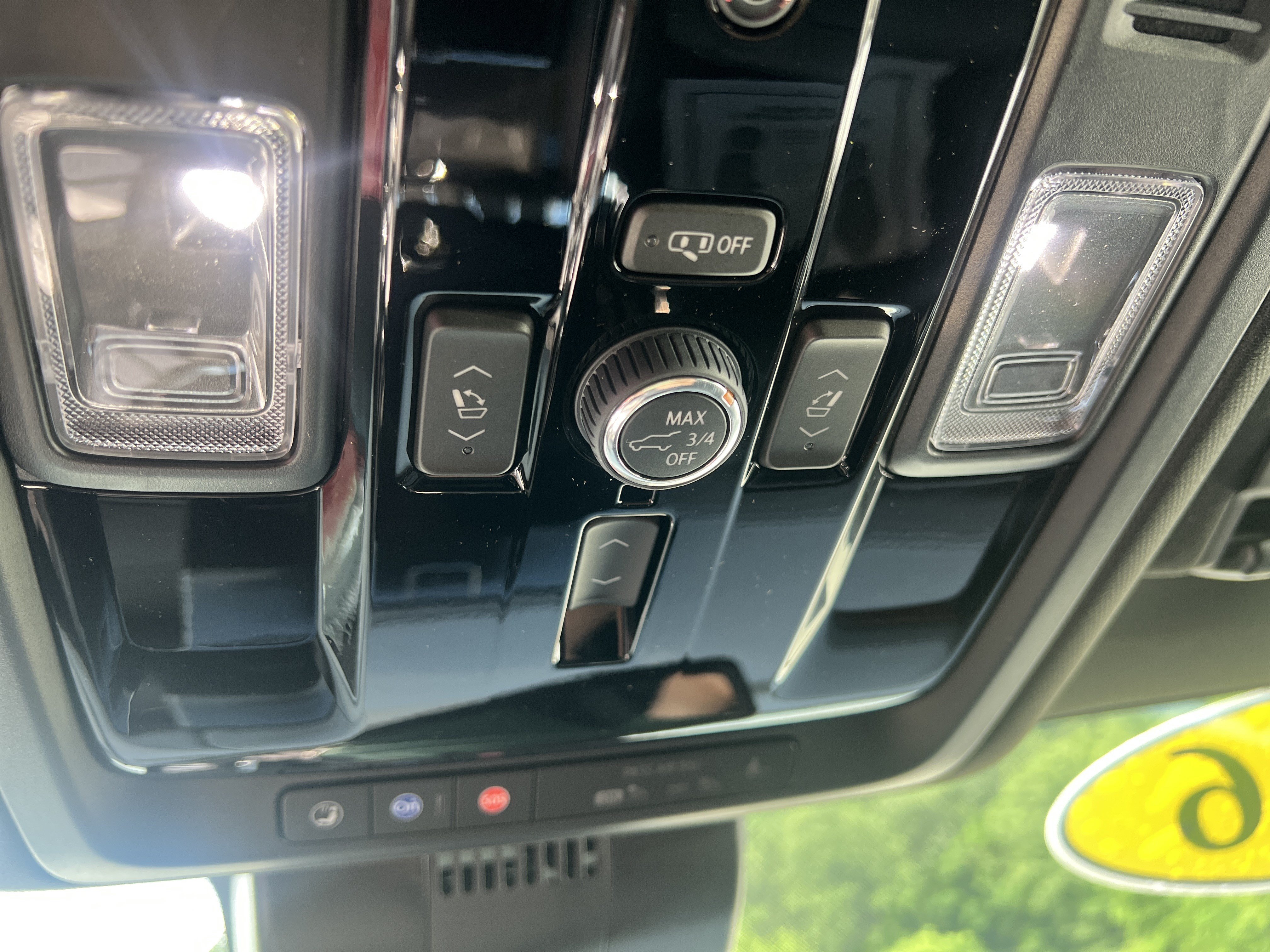 New 2026 GMC Yukon Denali w/ LPO, Get Active Package AWD/4WD image 12