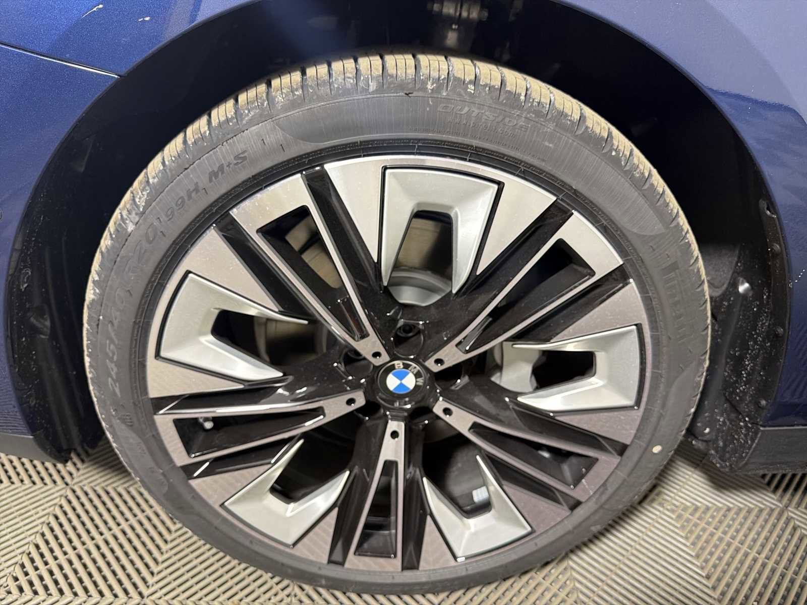 New 2026 BMW 530i xDrive w/ Premium Package image 10