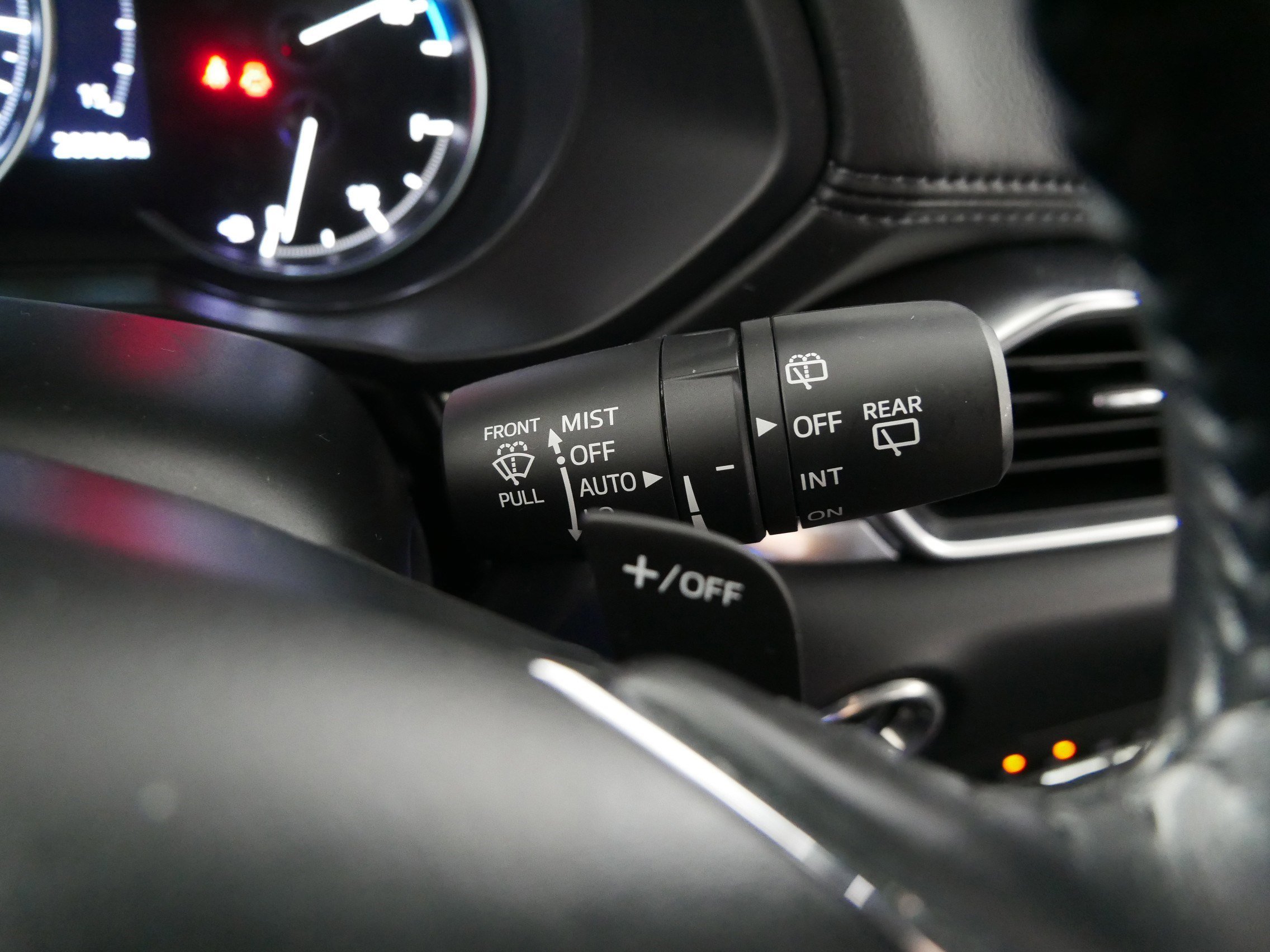 Used 2023 MAZDA CX-5 AWD 2.5 S w/ Premium Package image 32