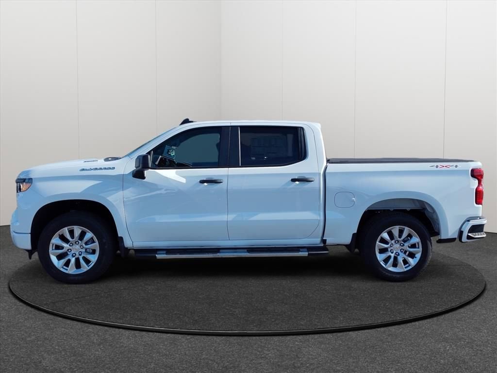New 2026 Chevrolet Silverado 1500 Custom image 2