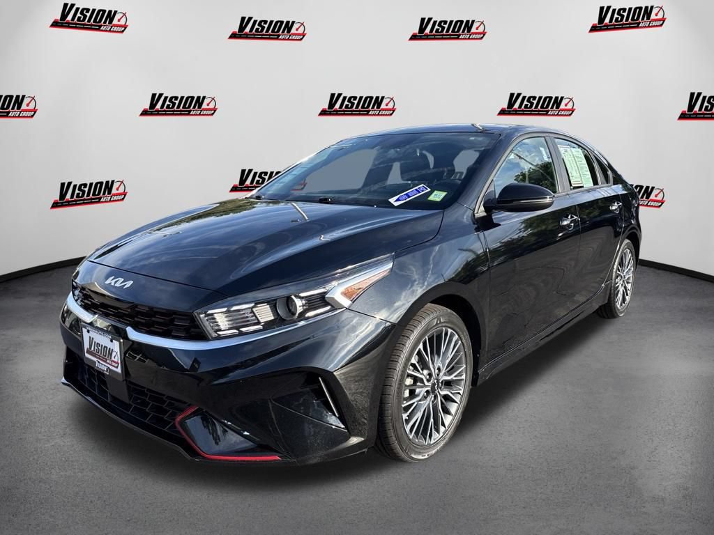 Used 2024 Kia Forte GT-Line w/ GT-Line Premium Package FWD image 1