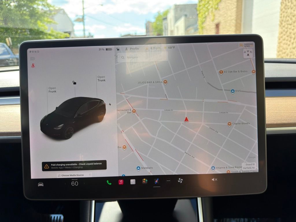 Used 2021 Tesla Model Y Long Range AWD/4WD image 35