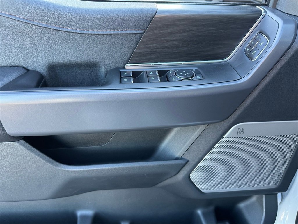 New 2025 Ford F150 Lariat image 8