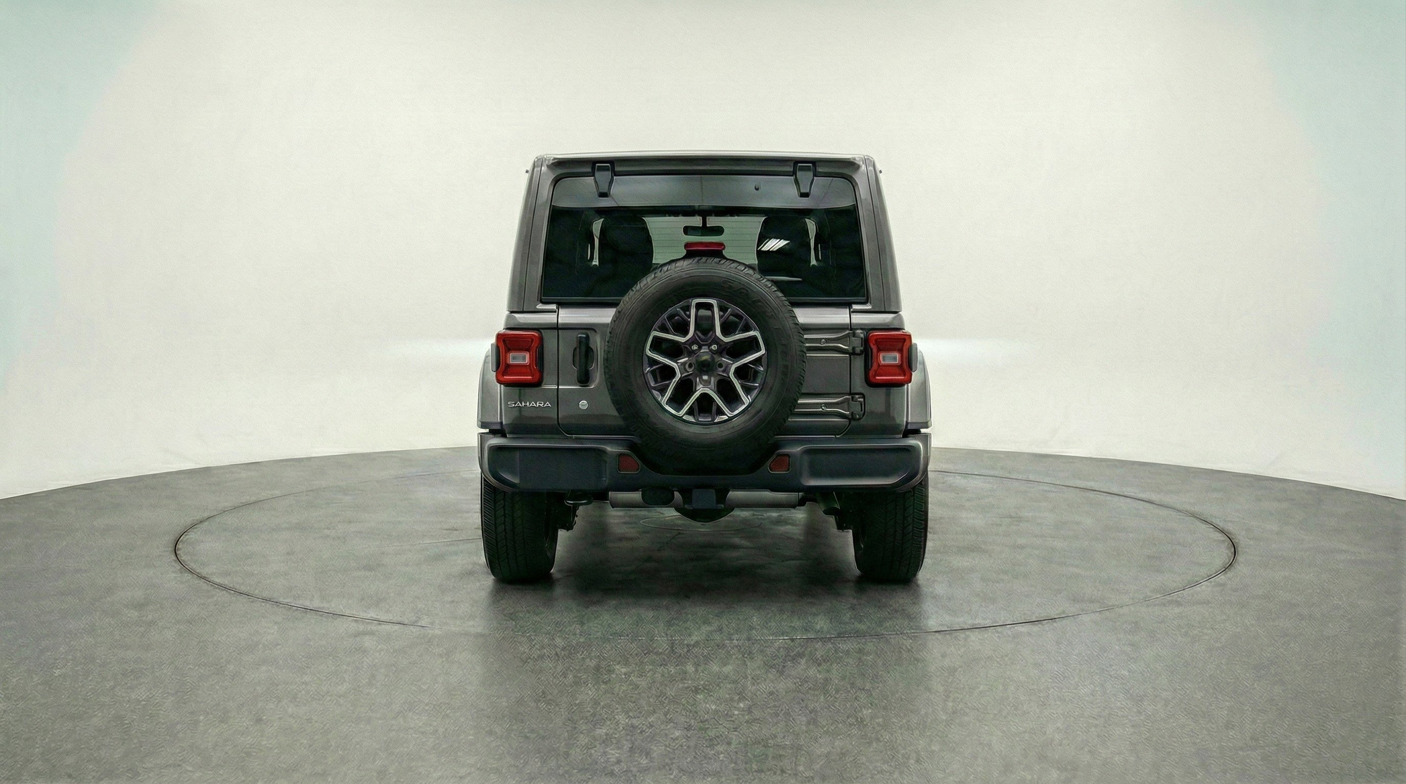 Used 2025 Jeep Wrangler Sahara image 7