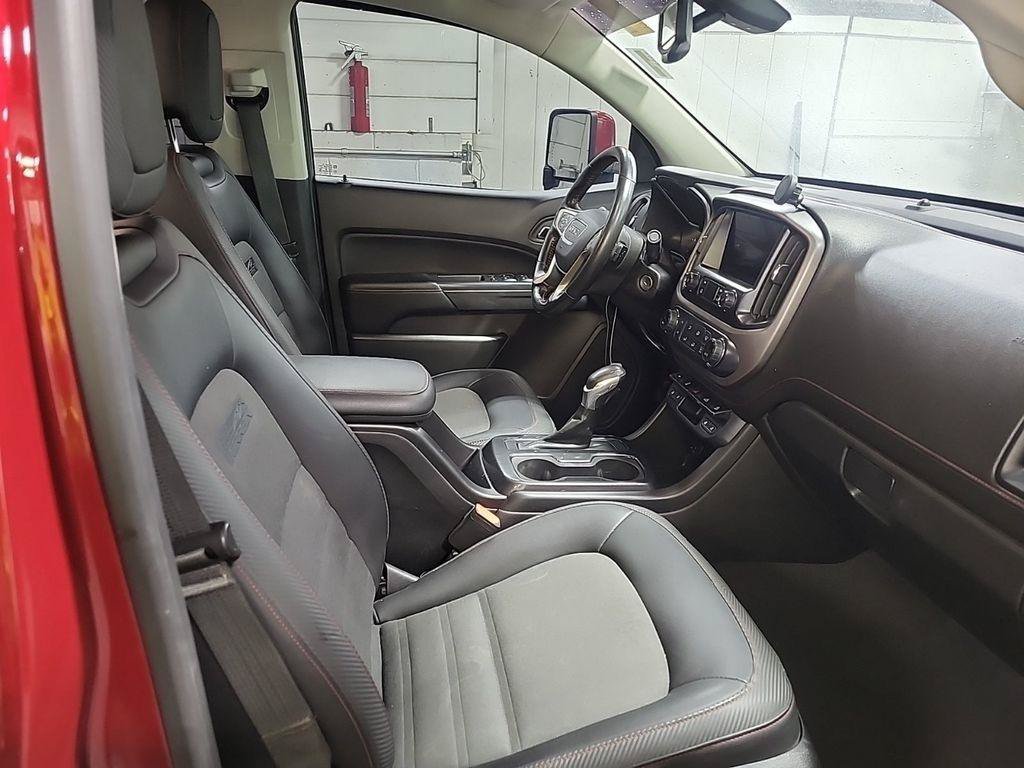 Used 2019 GMC Canyon All Terrain w/ Trailering Package AWD/4WD image 17