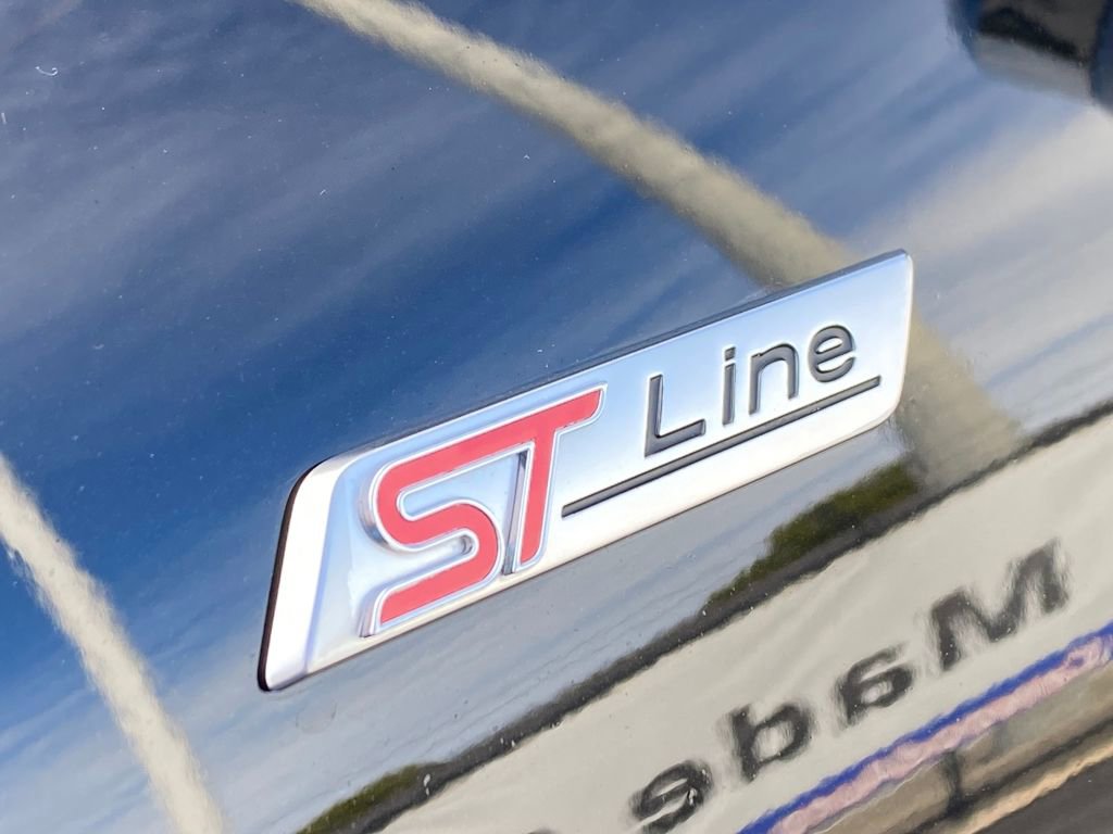 Used 2024 Ford Escape ST-Line Elite w/ Premium Technology Package image 10