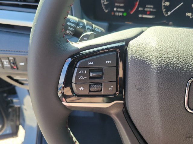 Used 2026 Honda Odyssey Sport-L image 16