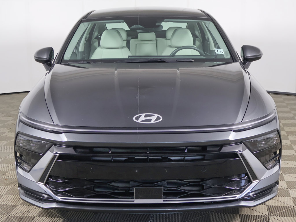 Certified 2026 Hyundai Sonata SEL AWD/4WD image 9