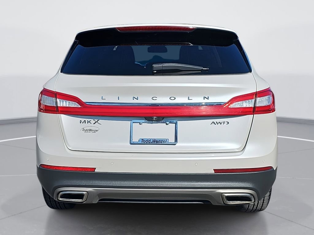 Used 2016 Lincoln MKX Reserve w/ Climate Package image 5