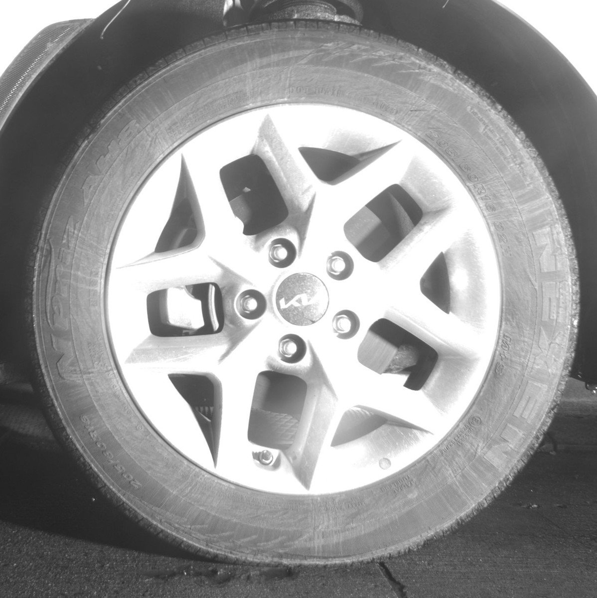 Used 2025 Kia Soul LX w/ LX Technology Package image 12